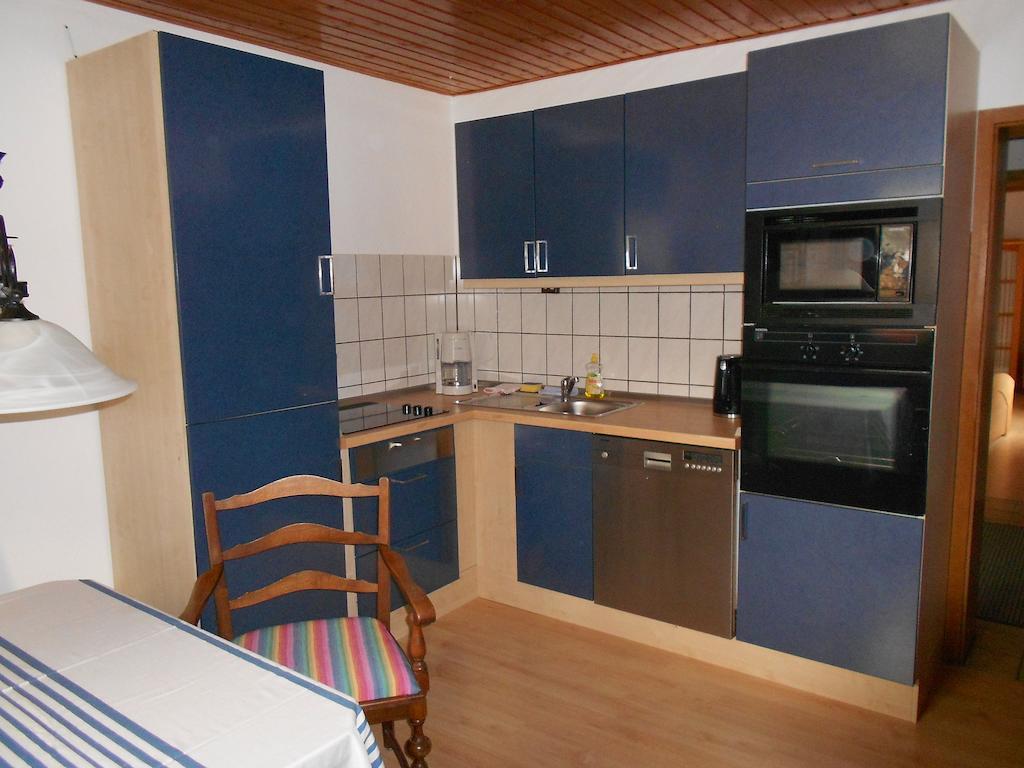 Apartment Airport كولونيا الغرفة الصورة